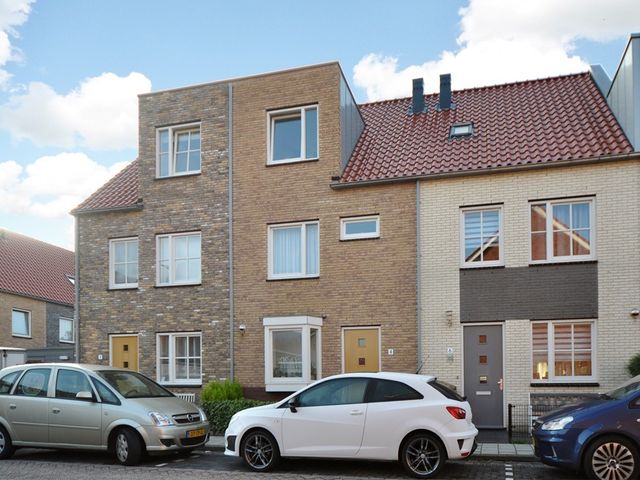 Emmastraat 4, Wateringen