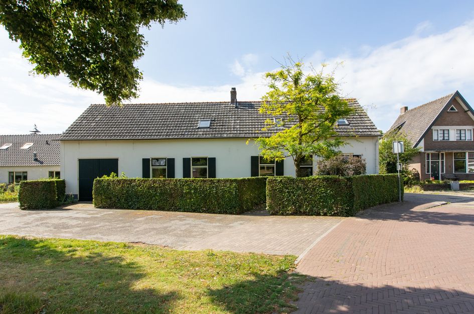 Valkstraat 10