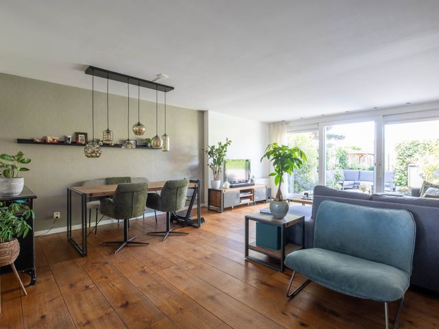 Westduinen 51, Amstelveen