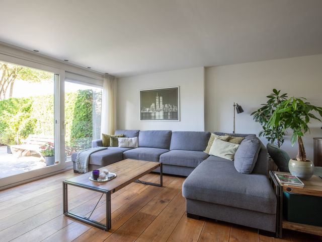 Westduinen 51, Amstelveen