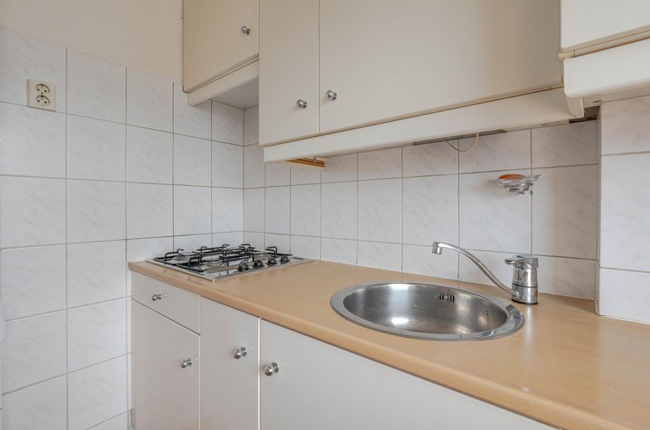 Zwartewaalstraat 129
