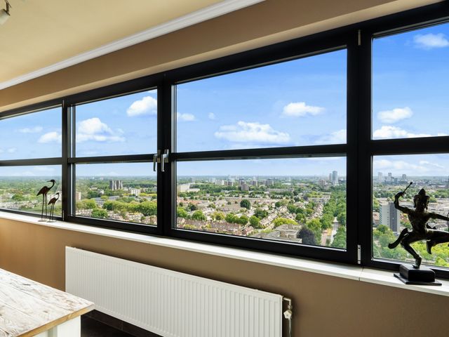 Winkelcentrum Woensel 224, Eindhoven