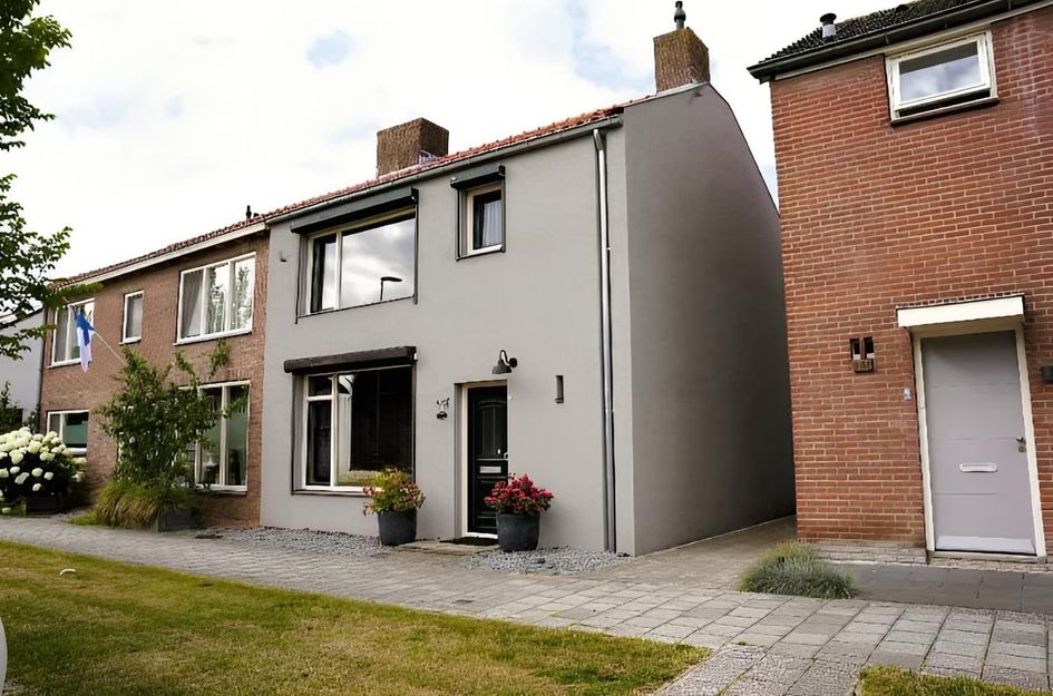 Damstraat 4