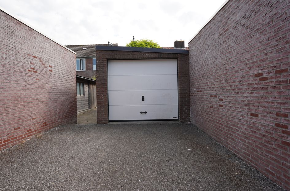 Damstraat 4
