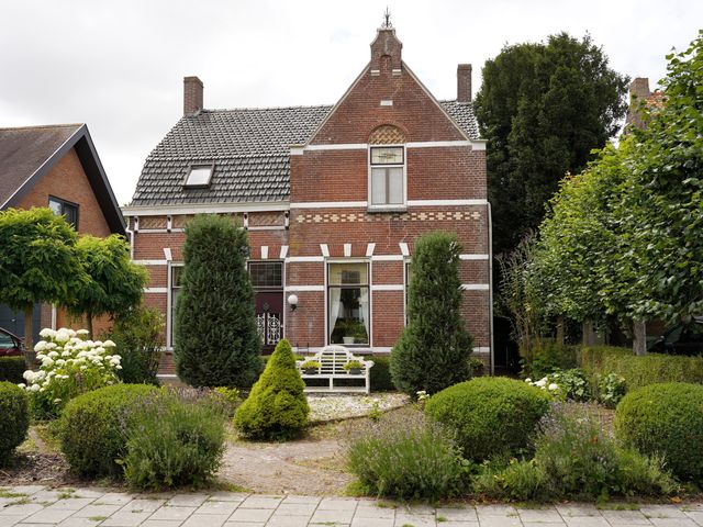 Oostburgsestraat 16, Zuidzande