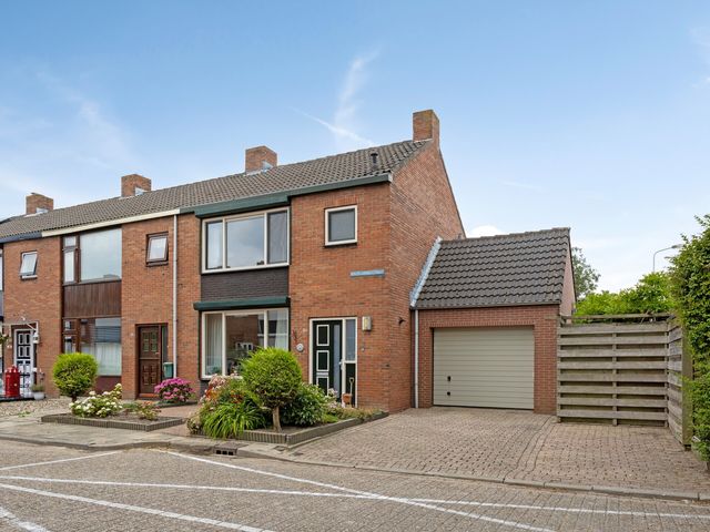 Wilhelminastraat 2, Hoek