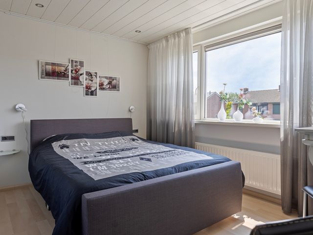 Wilhelminastraat 2, Hoek