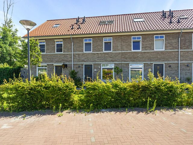 Notenhout 25B, Julianadorp