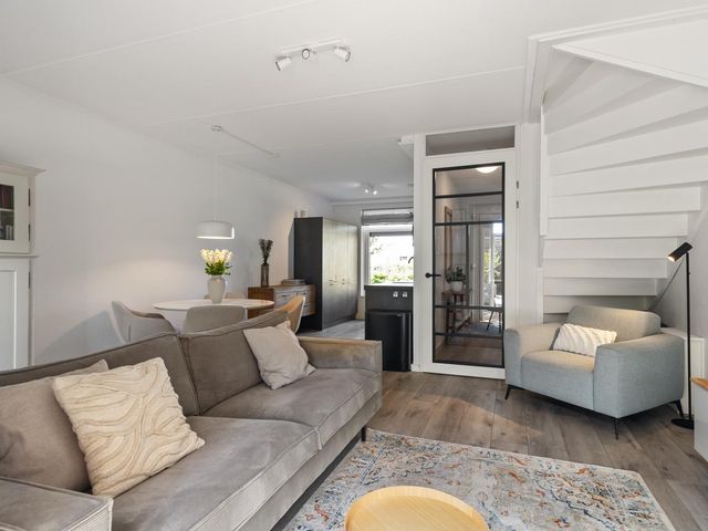 Notenhout 25B, Julianadorp