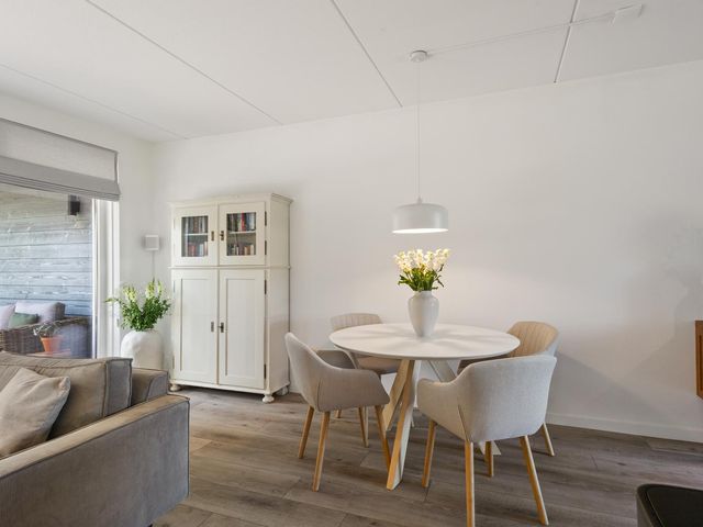 Notenhout 25B, Julianadorp
