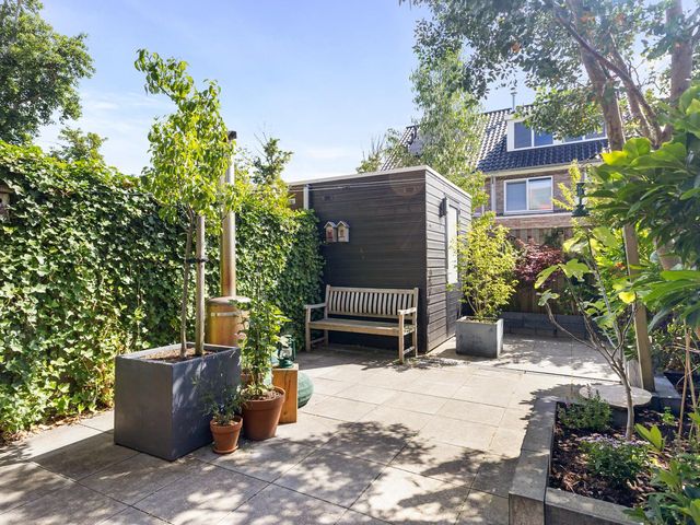 Notenhout 25B, Julianadorp