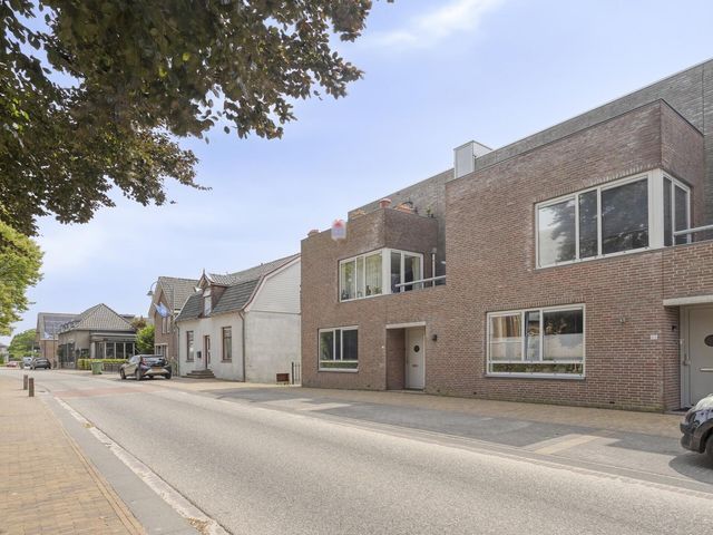 Tielsestraat 63b, Valburg