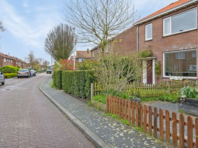 Nieuwstraat 8, Vrouwenpolder