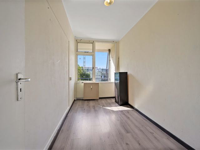 Hengelolaan 681, Den Haag