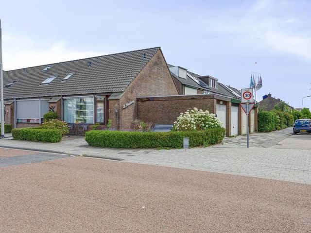 Burgemeester Neetstraat 3, Ouderkerk Aan Den IJssel