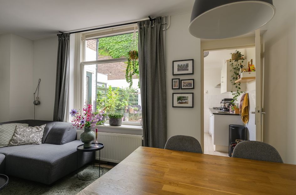 Lange Lijsbethsteeg 6