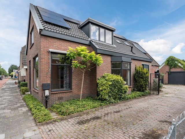 H.J. Kniggestraat 64, Stadskanaal