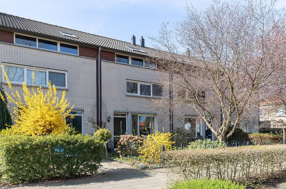 Parallelweg 10