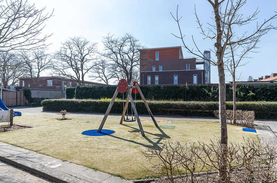 Parallelweg 10