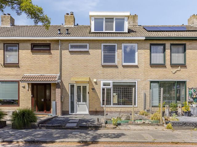 Elzenlaan 73, Heerhugowaard