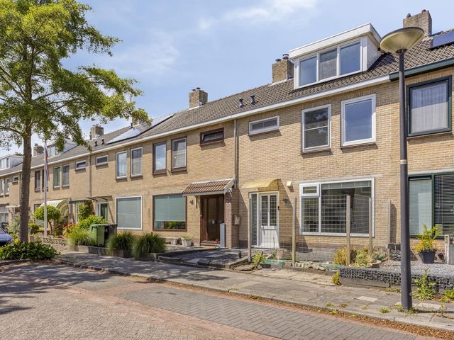 Elzenlaan 73, Heerhugowaard