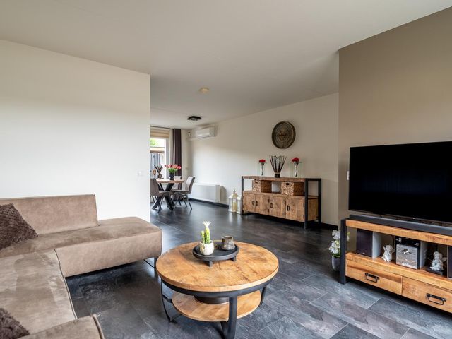 Pallieterplein 111, Oosterhout