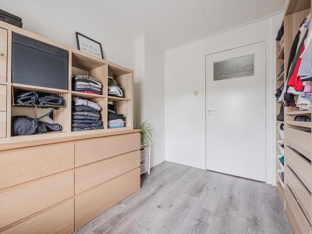 Generaal Sikorskistraat 9, Axel
