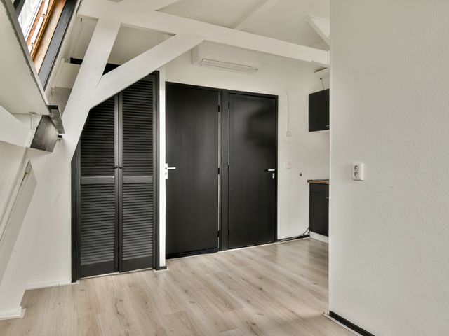 Hoge Rijndijk 116D, Leiden