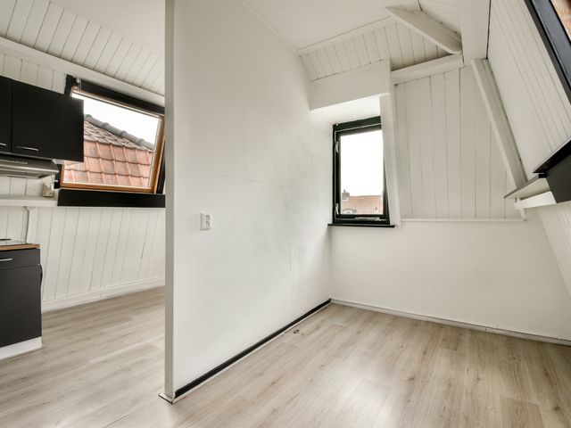 Hoge Rijndijk 116D, Leiden