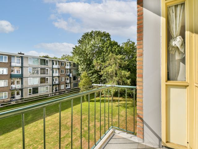 Ter Weerlaan 90, Wassenaar