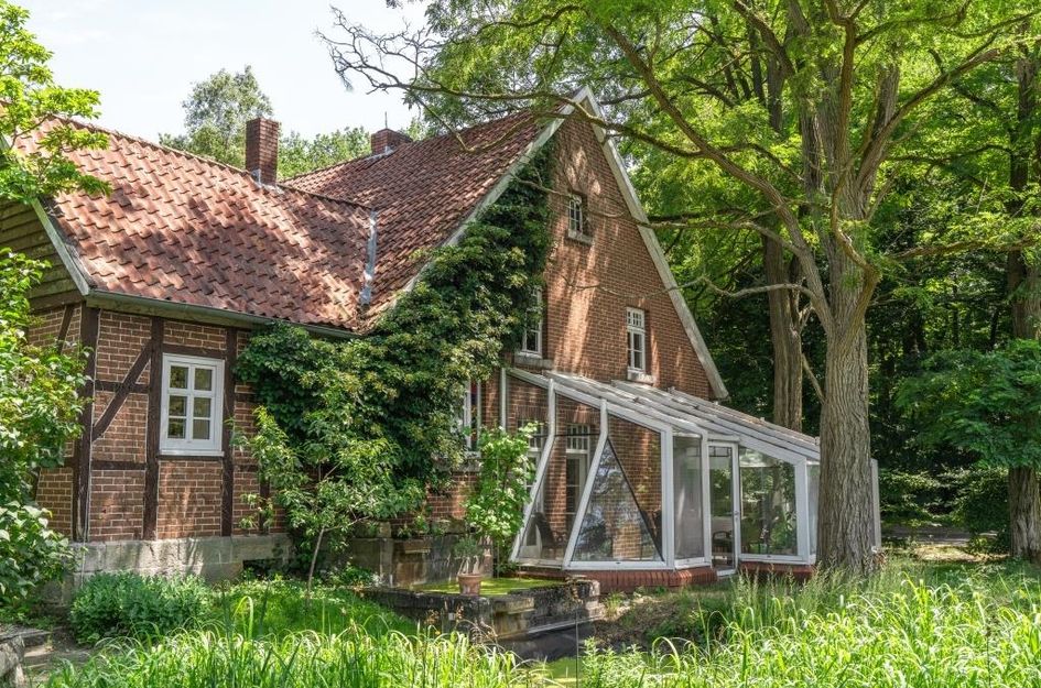 Poolweg 10  