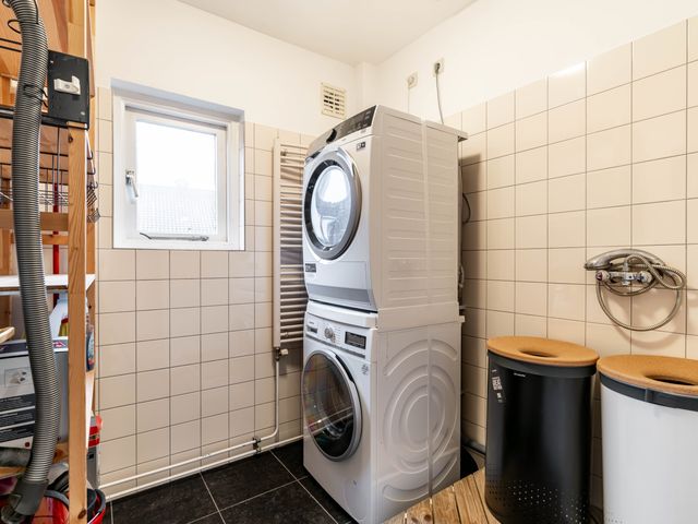 Ursulaland 85, Den Haag