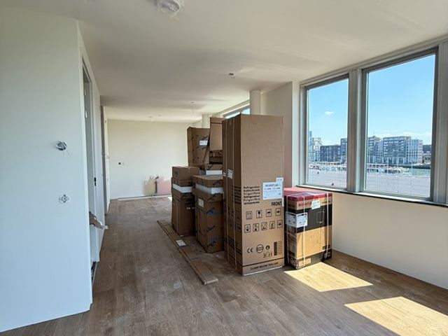 Westzeedijk 587, Rotterdam