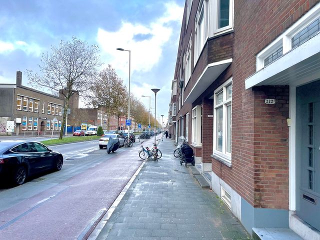 Strevelsweg 228B, Rotterdam