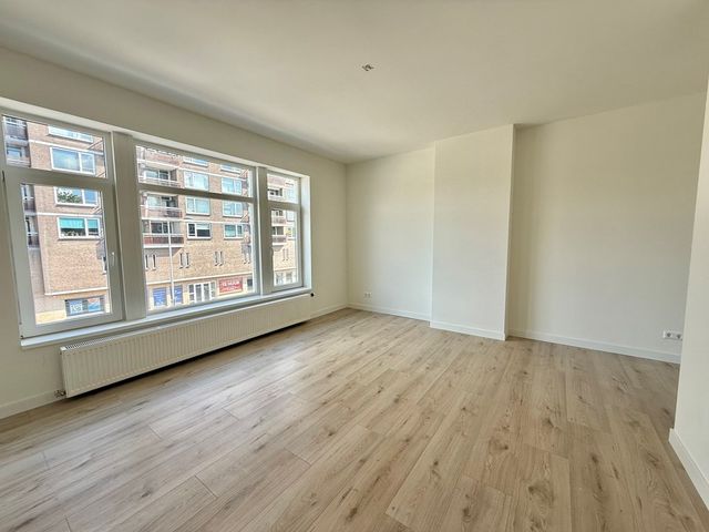 Strevelsweg 228B, Rotterdam