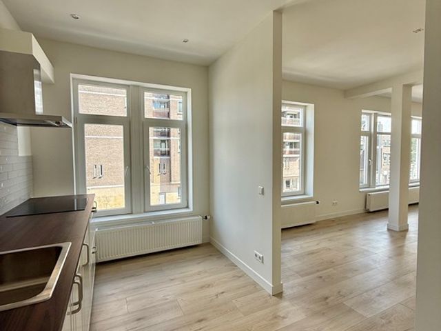 Strevelsweg 228B, Rotterdam