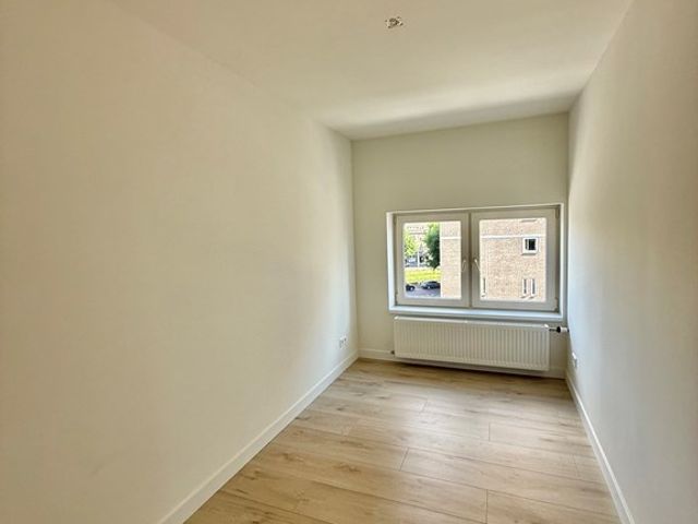 Strevelsweg 228B, Rotterdam
