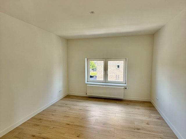 Strevelsweg 228B, Rotterdam