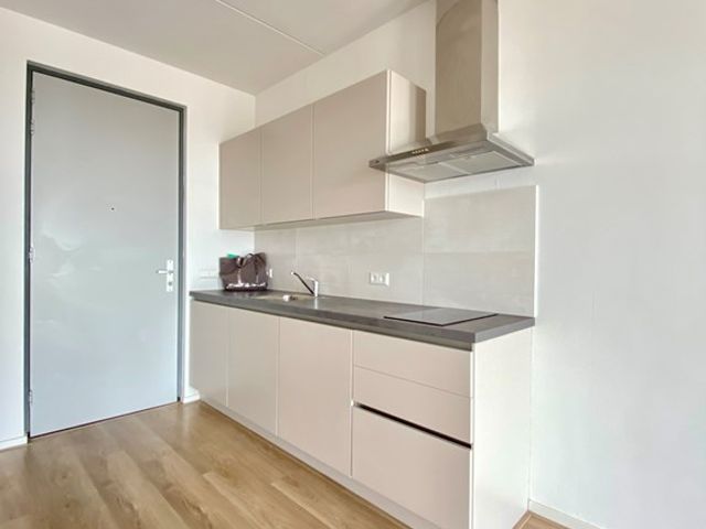 Laakweg 29J, Den Haag