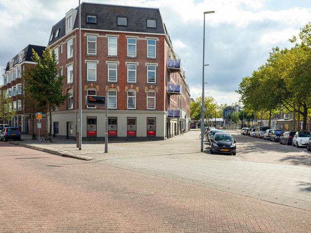 Rose-Spoorstraat 12, Rotterdam