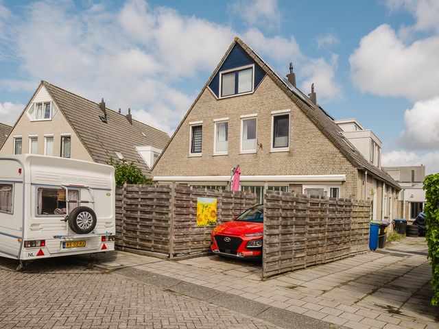Johanna Engwirda-Agricolastraat 15, Spijkenisse
