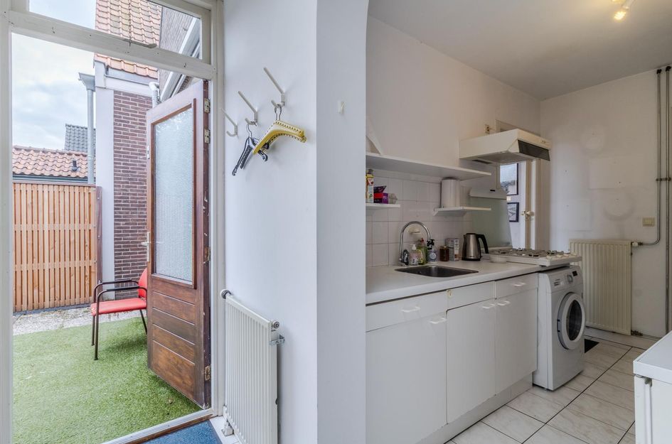 Prins Hendrikstraat 16