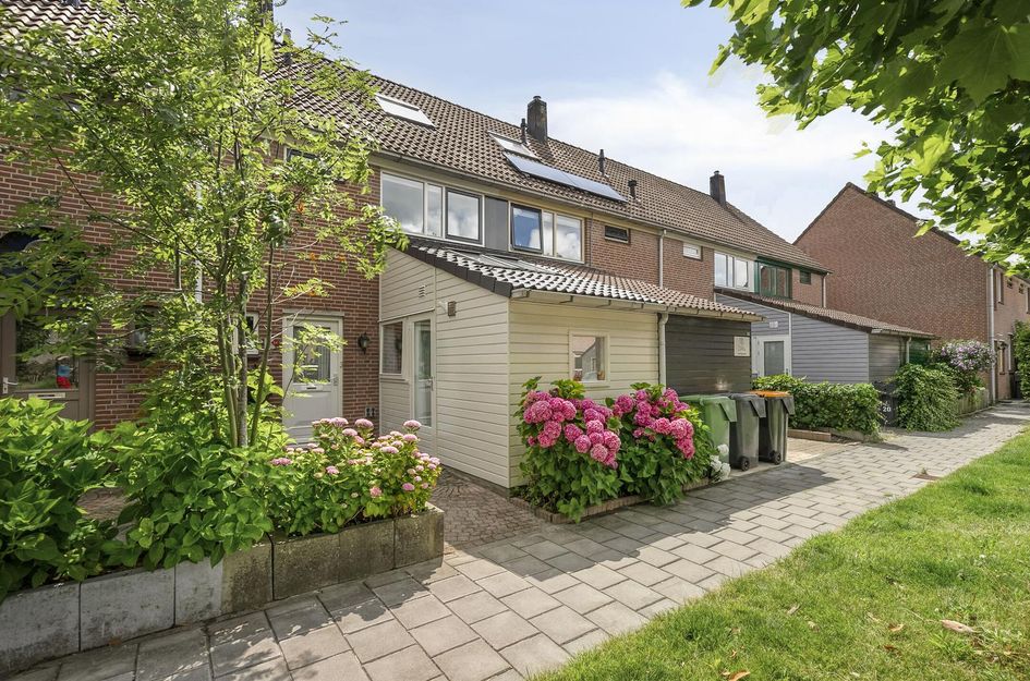 Gouwe 24