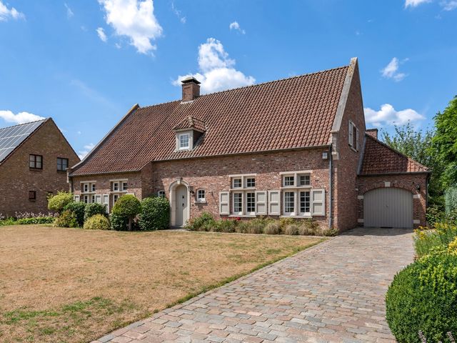 Steenweg Weelde 116  , Ravels