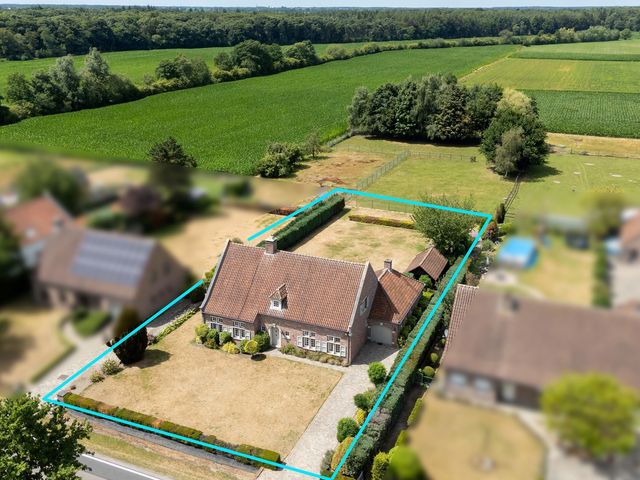 Steenweg Weelde 116  , Ravels