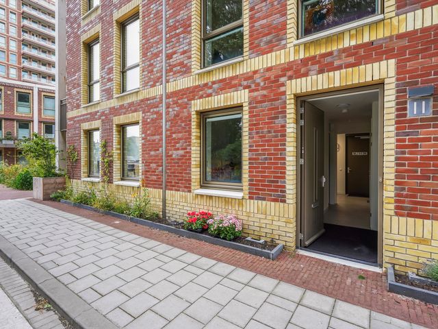 Onafhankelijkheidstraat 11, Den Haag