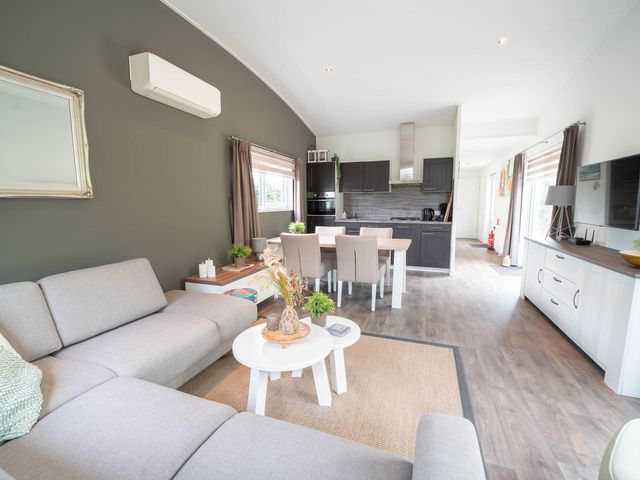 Parkweg 2 108, Hellevoetsluis