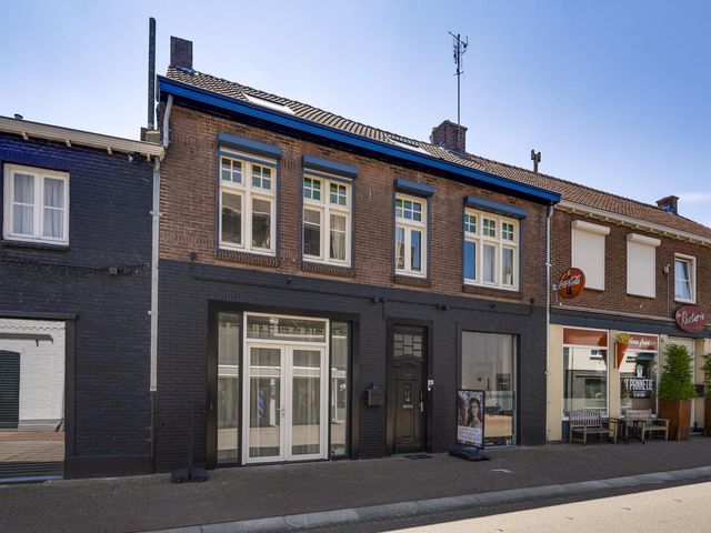 Brugstraat 14, Nederweert