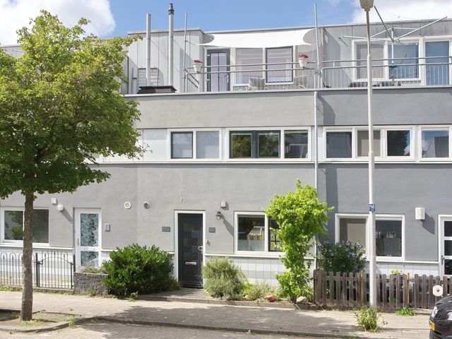 Aziëlaan 245, Delft