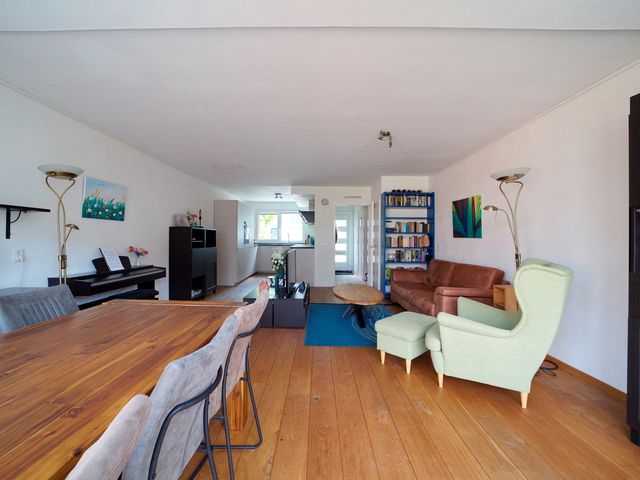 Aziëlaan 245, Delft